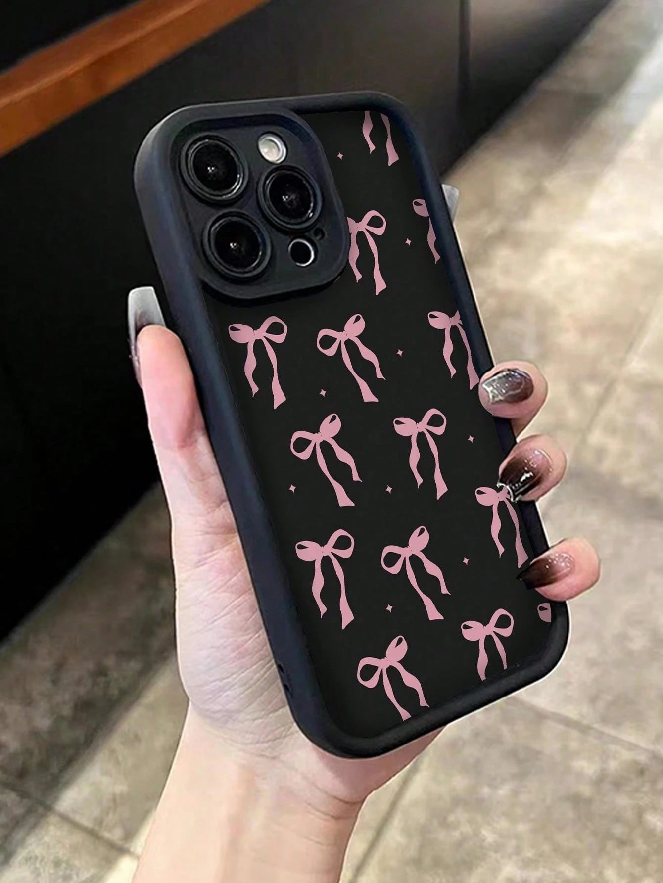 Pink Black Bow Tie Element Fashion Shockproof Phone Case 1pc Black With Pink Bow Tie Print Phone Case, Compatible With IPhone17/17Air/17pro/17promax/16/15/14/13/12/11/X/XR/XS/8/7, Compatible With S26