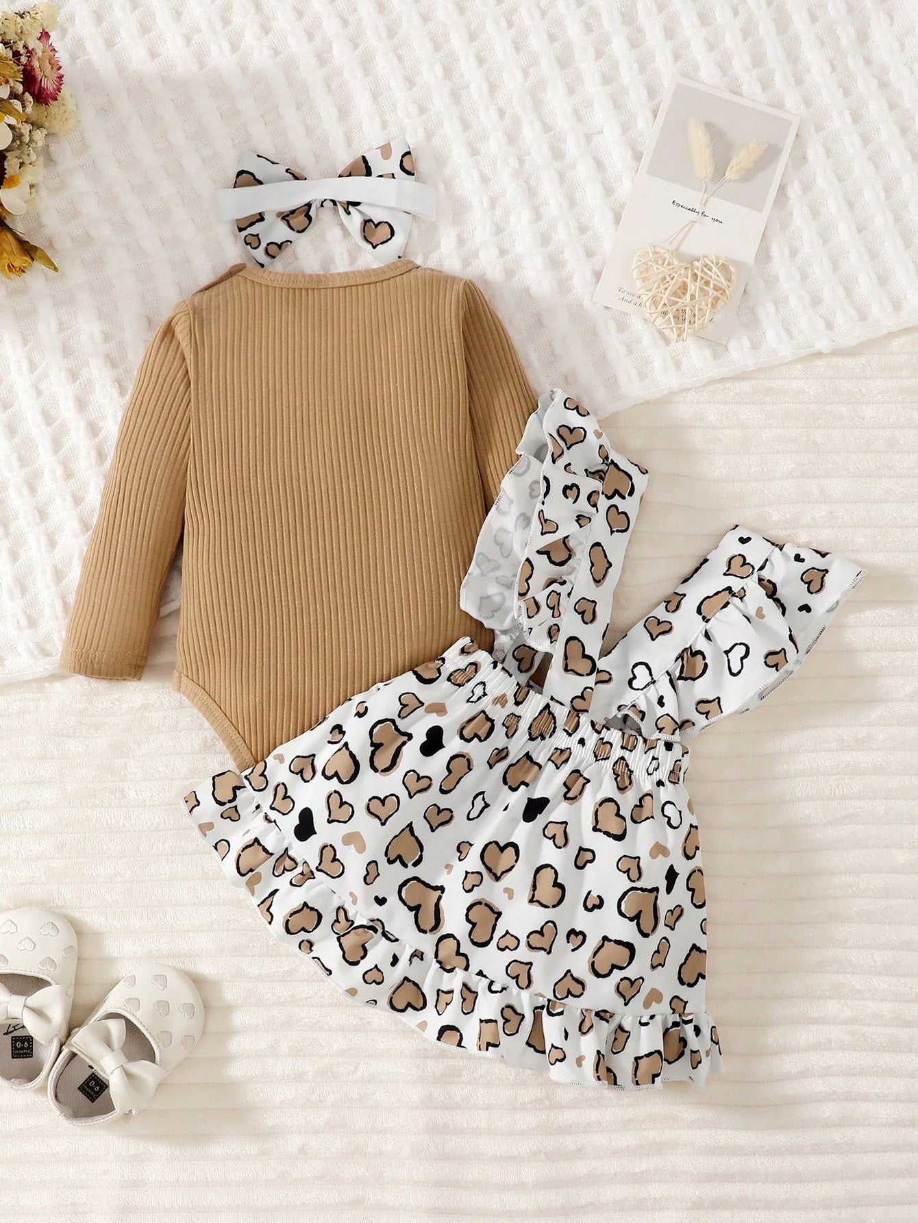 Playful Pals Baby Girl Slogan Graphic Bodysuit & Heart Print Bow Front Overall CuteRuffledMulticolorCottonLightweightBreathable Dress & Headband