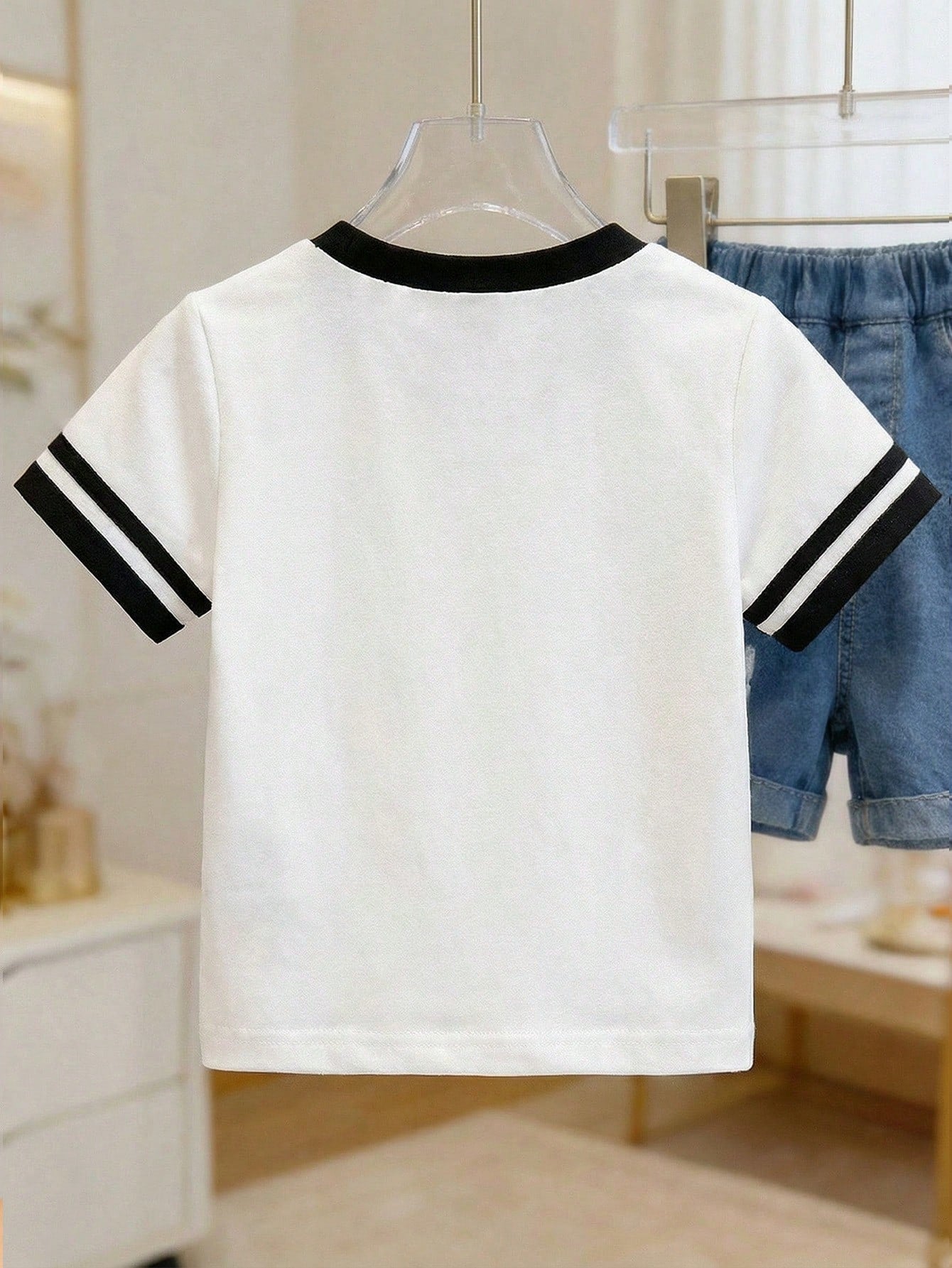 Playful Pals Baby Girls' Classic English Graphic Yellow Short Sleeve Pullover T-Shirt  Girl Clothing  Tops  Suitable For Spring/Summer  Fits 6M-3T