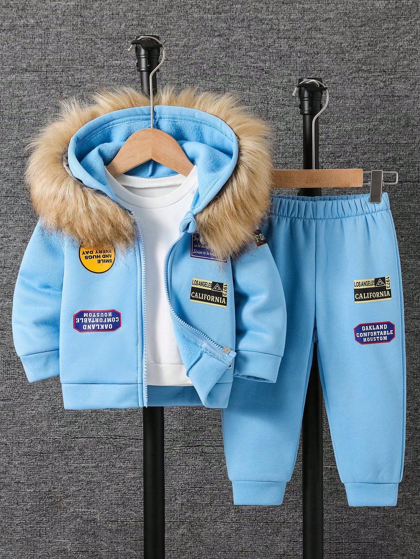 Playful Pals Toddler Boys'Hoodie Set Baby Blue Winter Cute Modest Date Furry Collar Hooded Top Embossed Chest Matching Casual Pants Baby Boy Tracksuit Versatile