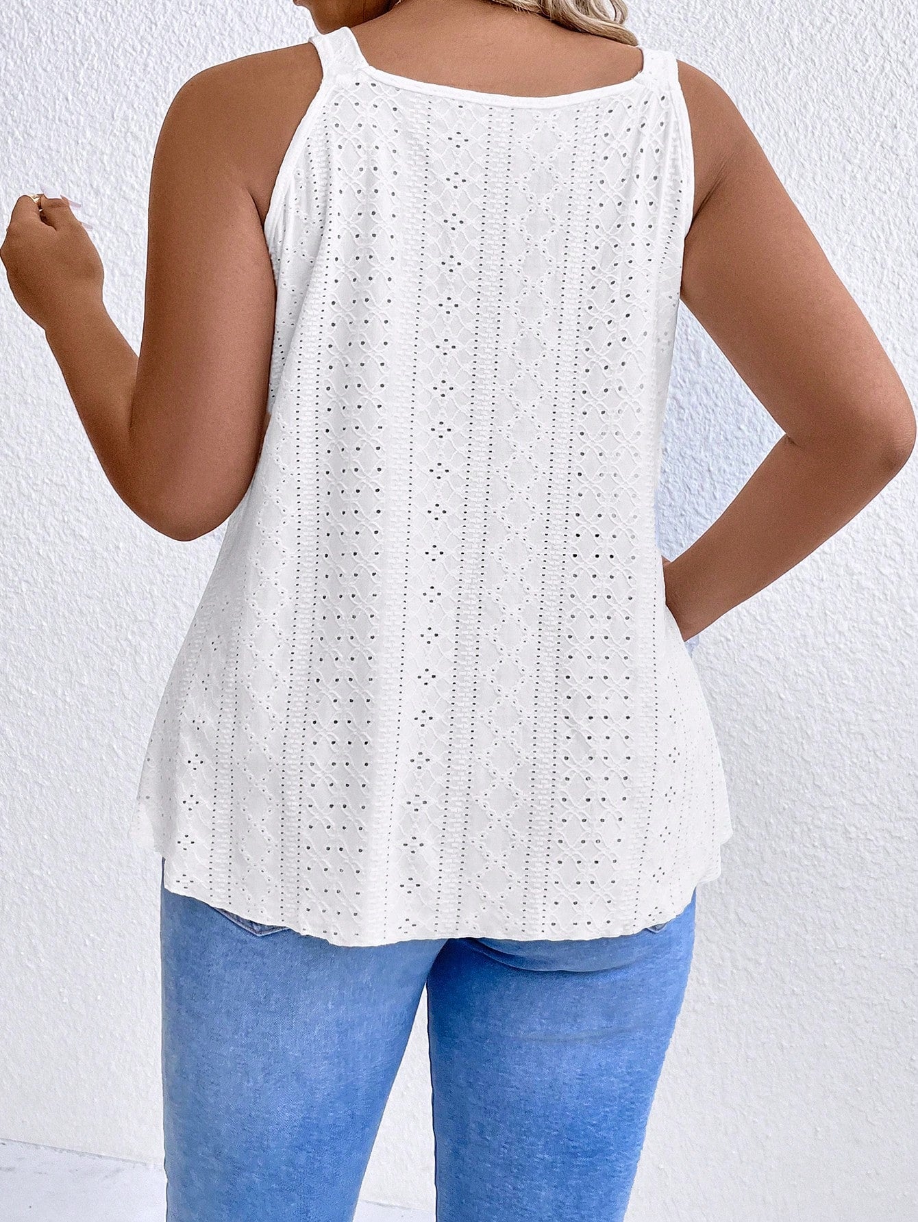 Plus Eyelet Embroidery Cami Top