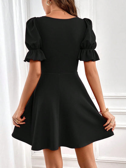 Privé Square Neck Puff Sleeve Short Summer A-Line Dress