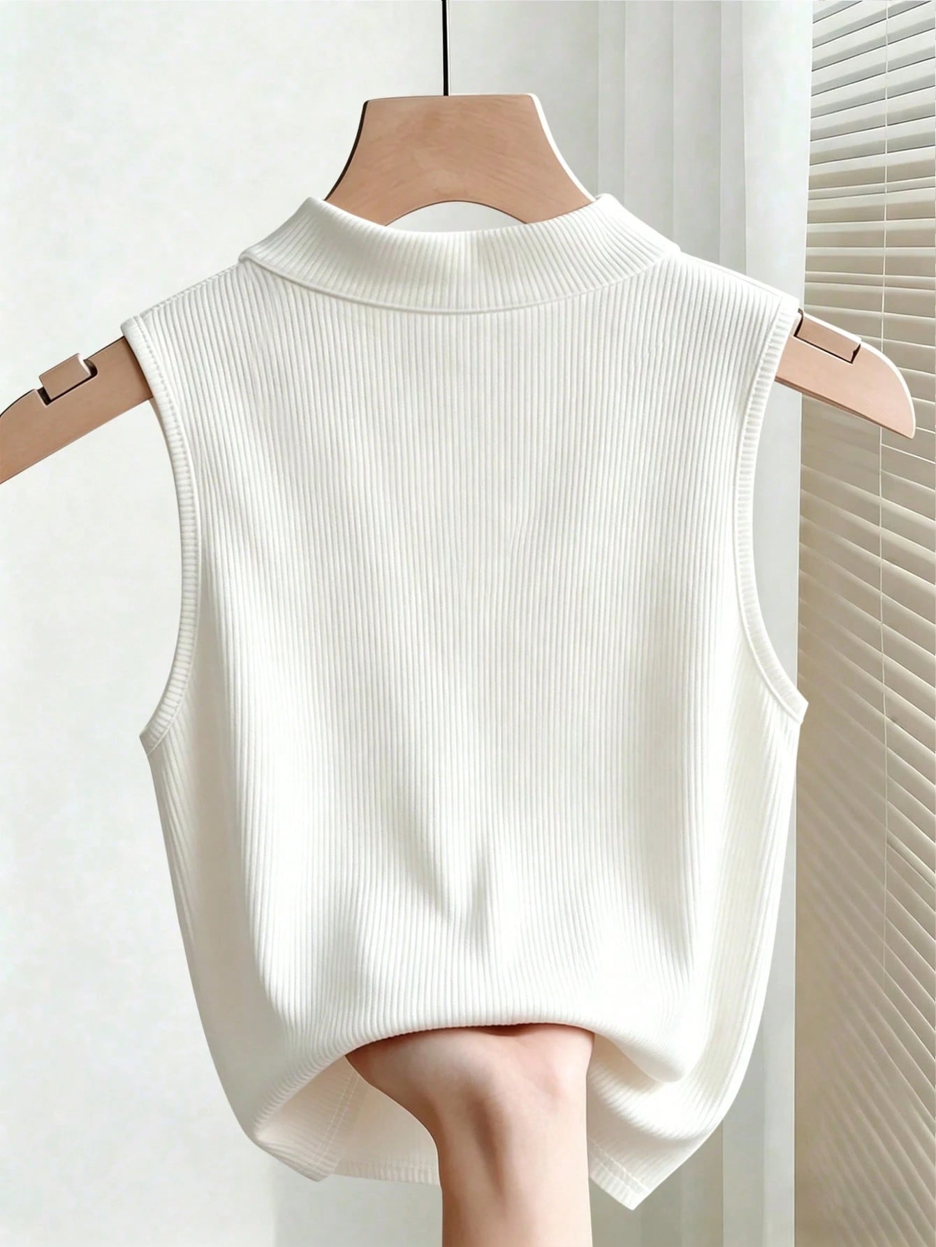 Rafferiza Women's White Ribbed Knit Sleeveless Polo Top,Elegant Slim Fit Button-Down Summer Tank,Casual Office Collared Shirt,Classy Pearl Button Blouse