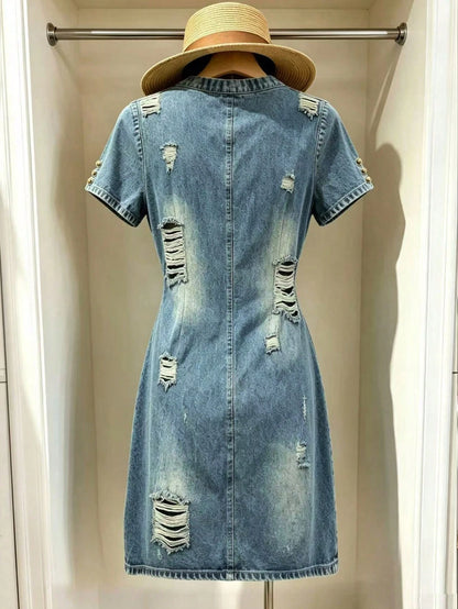 Resyla Women's Letter Print Round Neck Casual Minimalist Short Sleeve Mini Dress