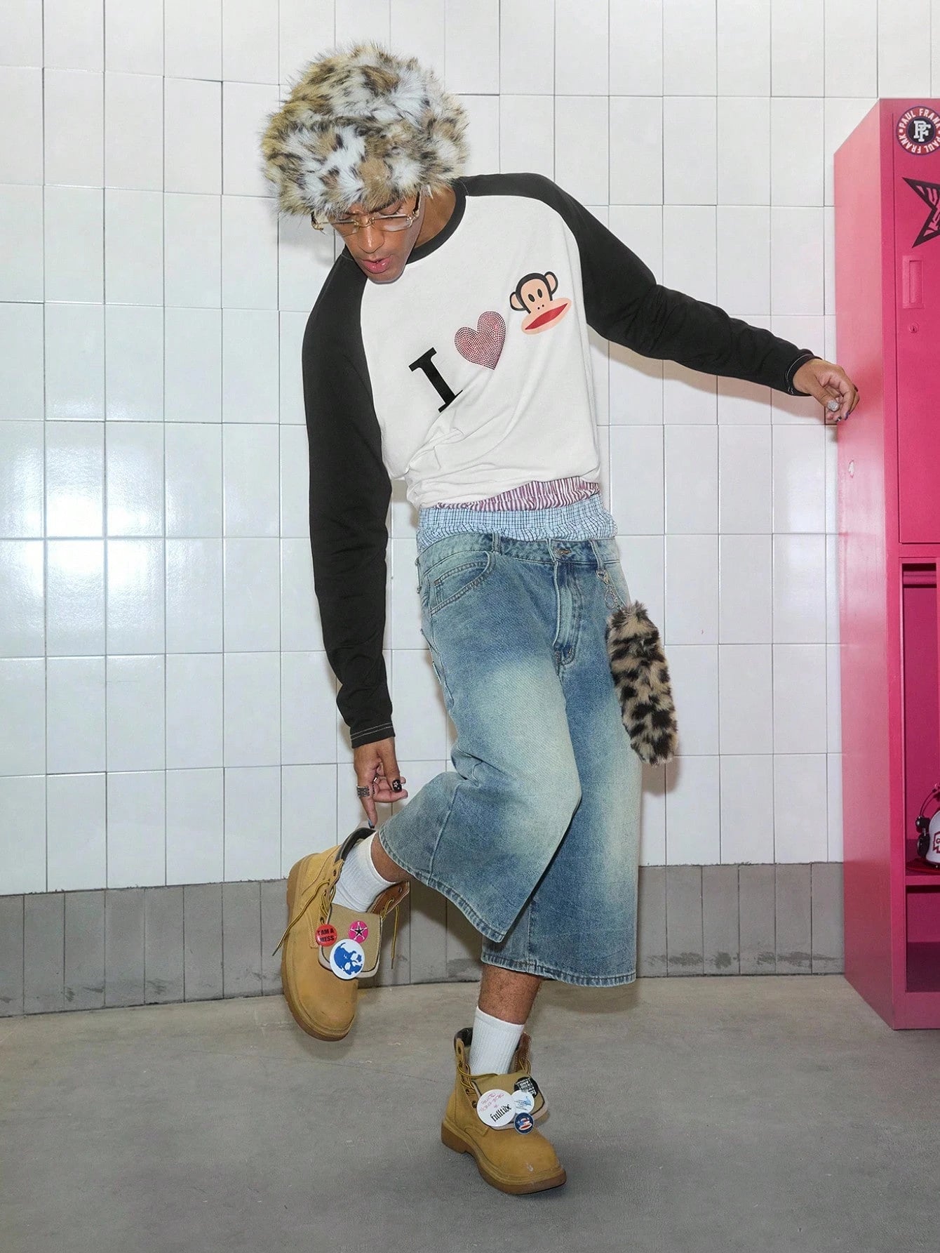ROMWE MEN Paul Frank X ROMWE Spring/Summer Casual Graphic Men Kpop Rhinestone Detail Letter Cartoon Pattern Contrast Raglan Long Sleeve T-Shirt, Fall, 2000S Style