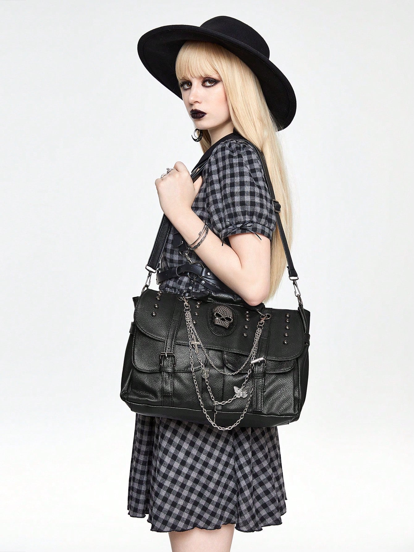 ROMWE Y2K Gothic Handbag Punk Shoulder Bag With Skull Decor, Crossbody Bag For Halloween