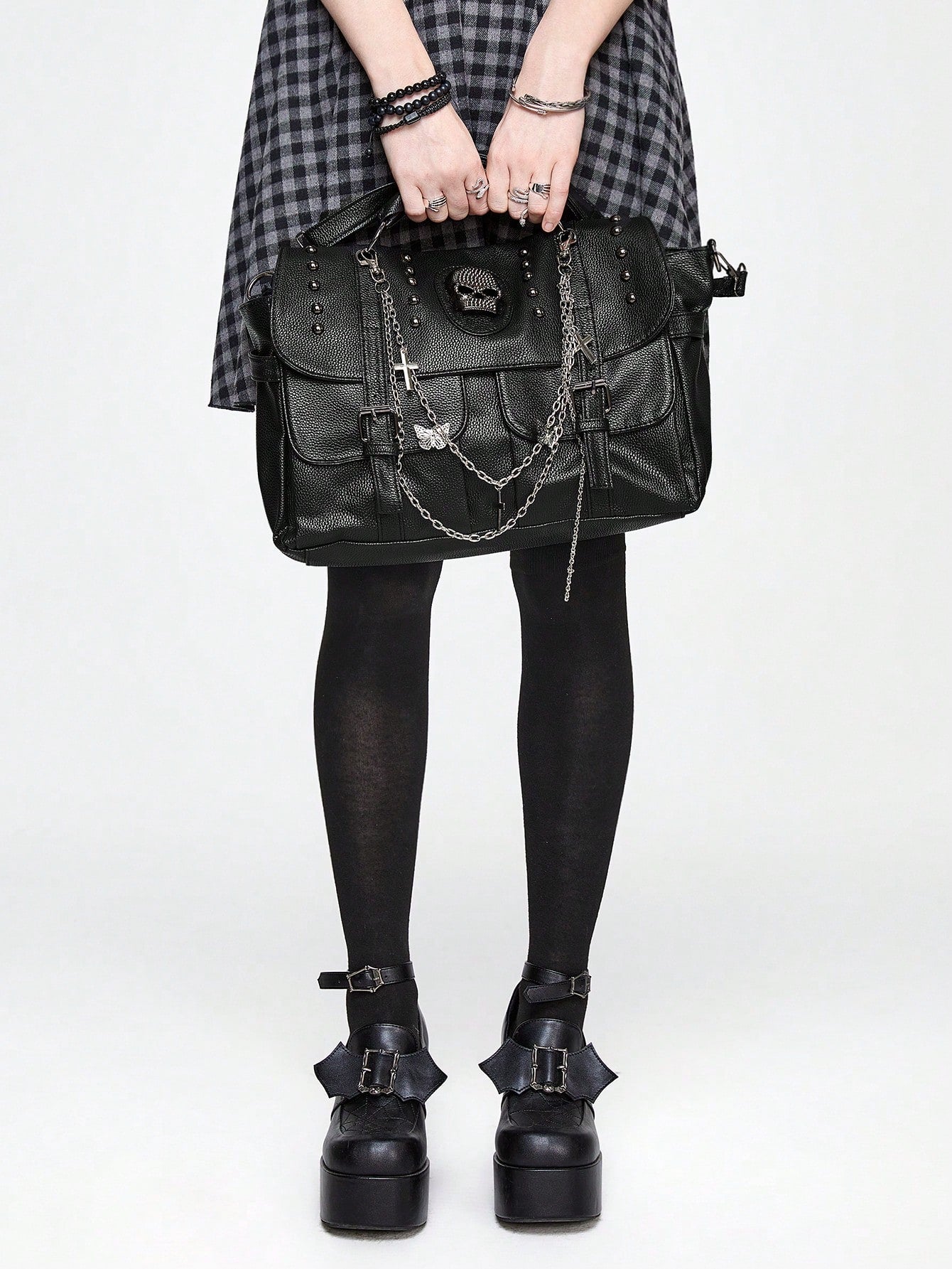 ROMWE Y2K Gothic Handbag Punk Shoulder Bag With Skull Decor, Crossbody Bag For Halloween