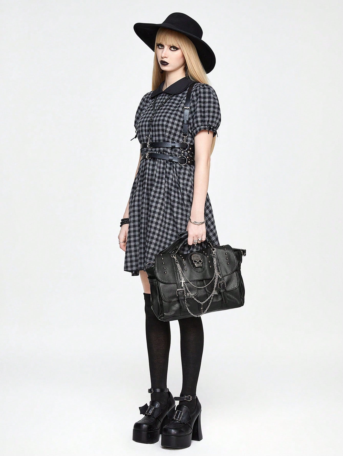 ROMWE Y2K Gothic Handbag Punk Shoulder Bag With Skull Decor, Crossbody Bag For Halloween