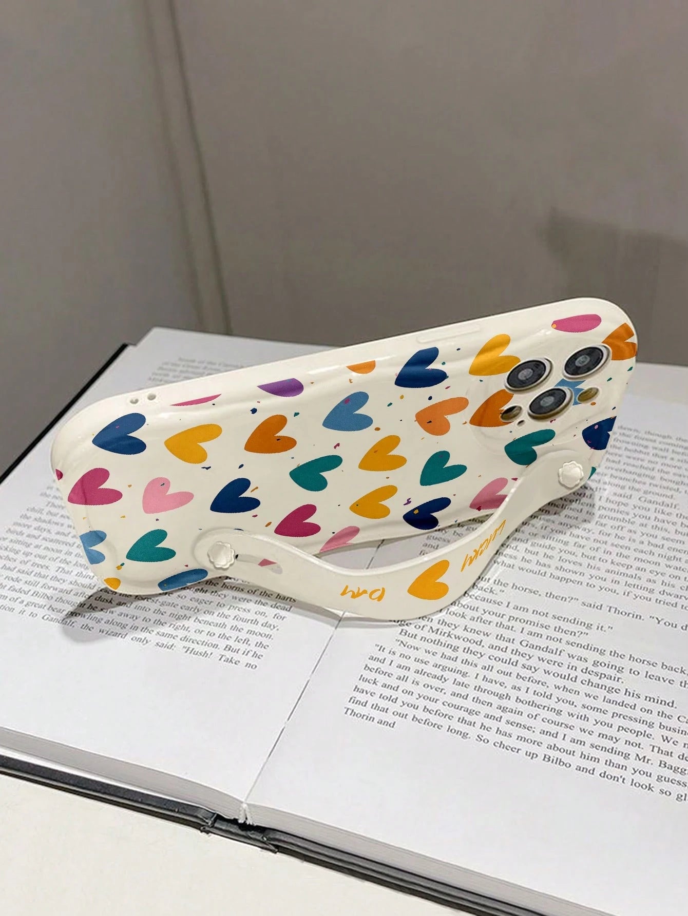 Shockproof Heart Pattern Novelty 1pc Fashion Love Print Thick Anti-Drop Phone Case With Stand Compatible With Apple & Series Waterproof Shockproof Scratch Resistant Anniversary Birthday Gift