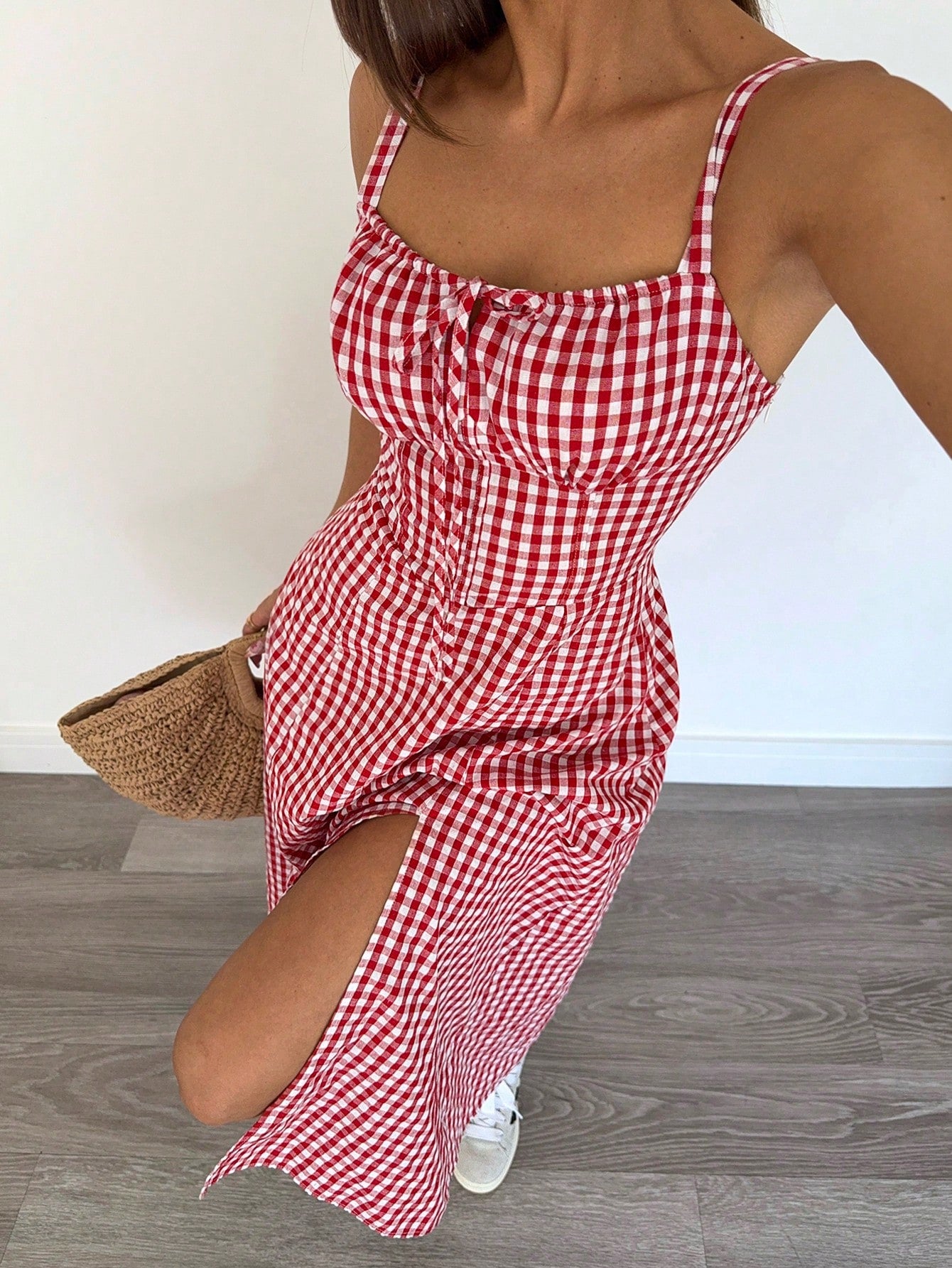 Siren Gaze Women Plaid Strap Mid-Calf Dress, Fashionable And Suitable For Summer Oktoberfest Casual Tropical European Sexy Beach Vacation Resort Red And White