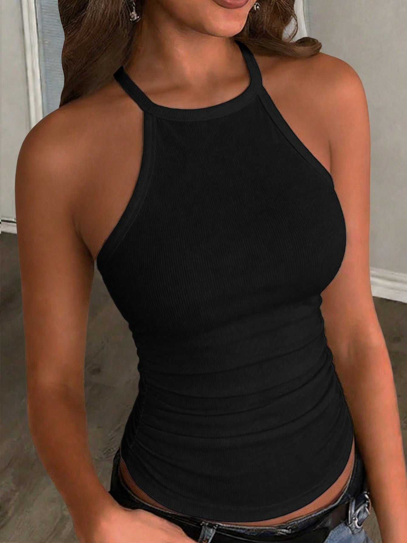 Slaydiva Women's Black Summer Basic Ribbed Tank Top,Casual Crew Neck Racer Back Off-Shoulder Vest For Night Out,Parties,Sports & Yoga,Boho Beach Outfits