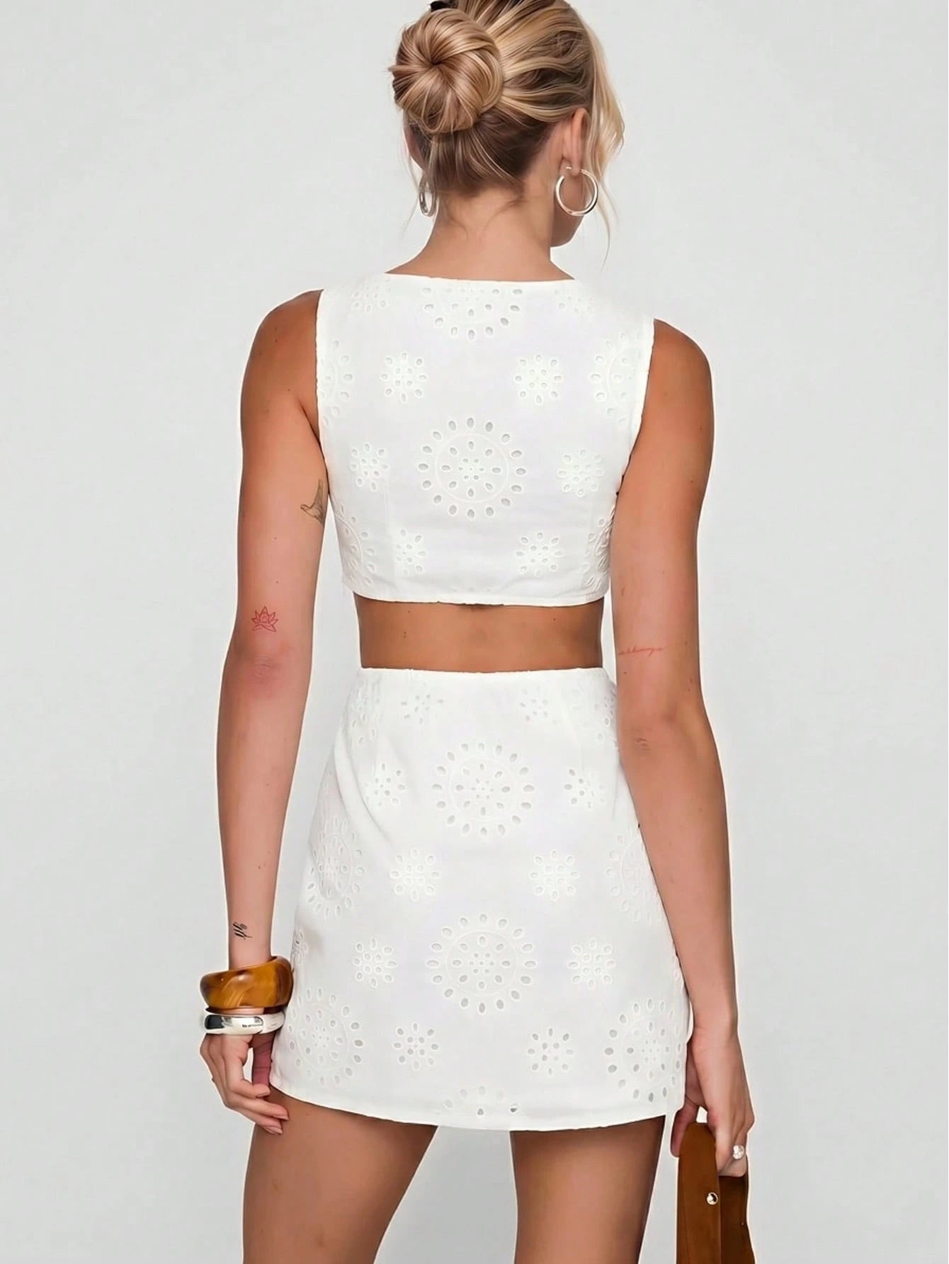 Soleia Women's Summer Boho White Floral Mini Dress, Openwork Embroidery Cut Out Holiday Vacation Outfit,Y2K Music Festival Party Graduation Dresses