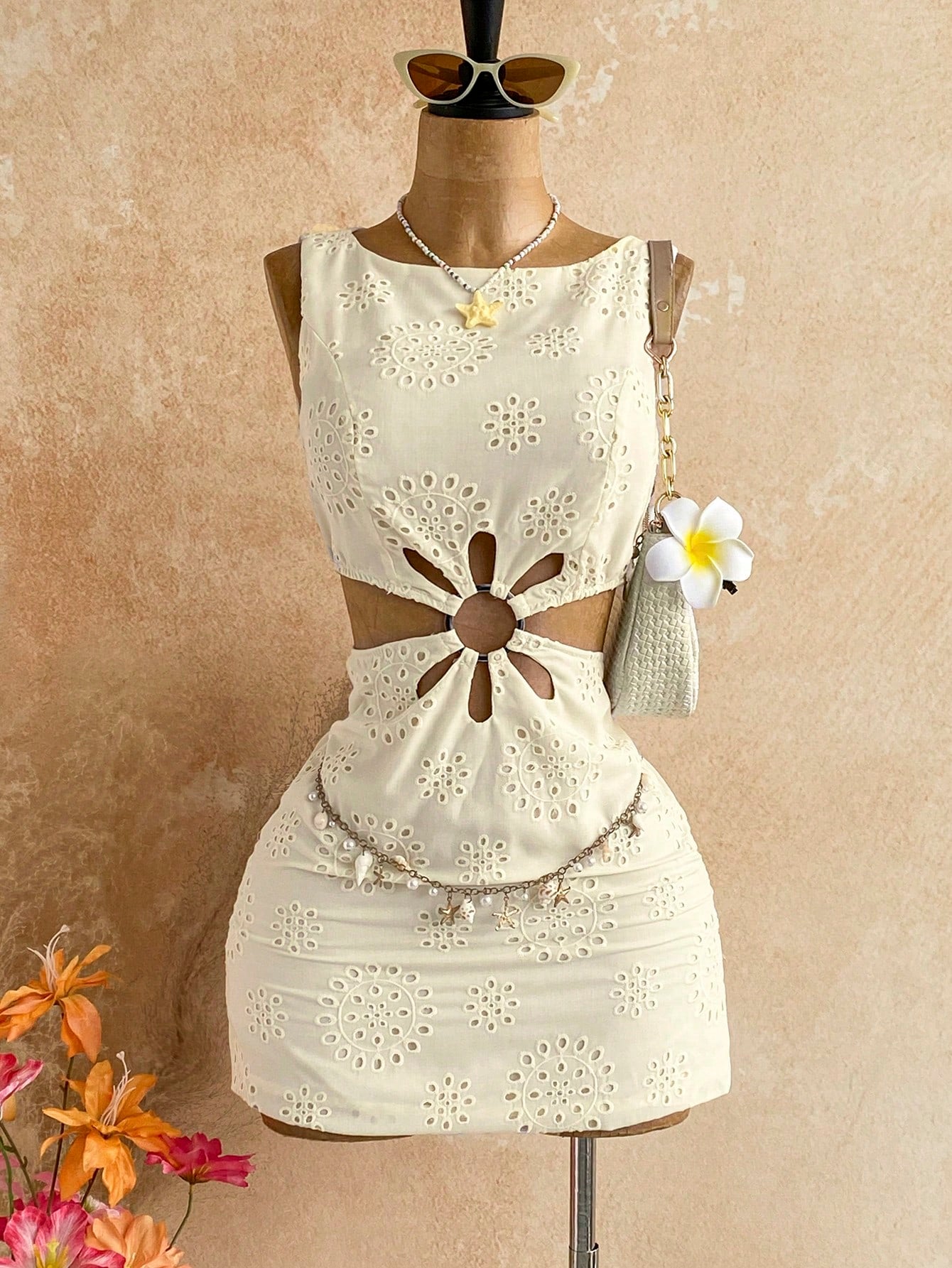 Soleia Women's Summer Boho White Floral Mini Dress, Openwork Embroidery Cut Out Holiday Vacation Outfit,Y2K Music Festival Party Graduation Dresses