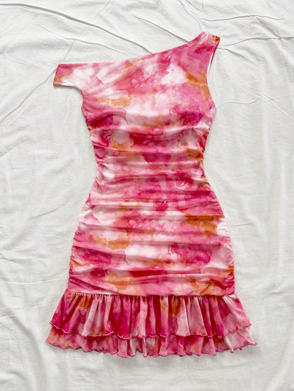 Soleia Women's Tie Dye Print Asymmetric Shoulder Ruffled Fitted Layered Mini Dress,Pink And White,Summer,Girly,Night Out,Party,No Chest Padding