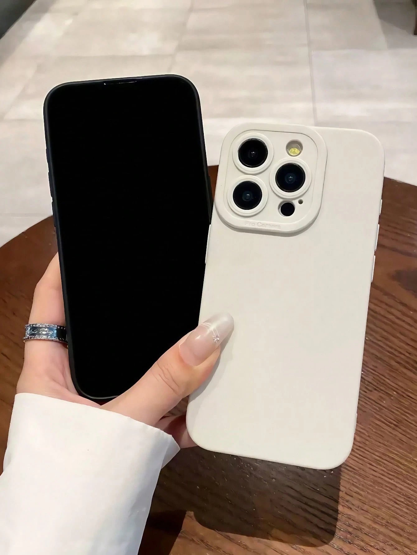 Solid Color Minimalist Black Silicone Shockproof Angel's Eye Full Coverage Silicone Shockproof Phone Case, Compatible With Iphone 15 Pro Max, 16/16 Pro Max/16 Plus, 11/11 Pro Max, 13/13 Pro Max/13 Min