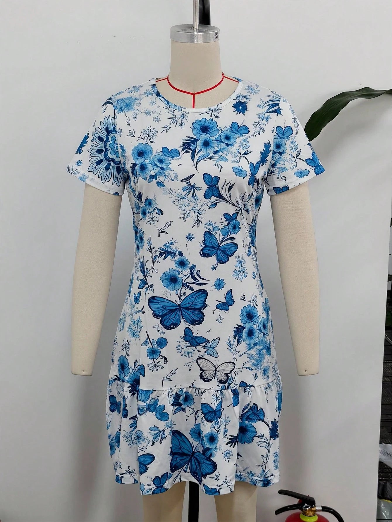 Spring/Summer Best-Seller Versatile New Arrival Fresh Butterfly & Floral Print Dress For Dating, Home, Vacation, Camping, Women's Dress Elegant Red