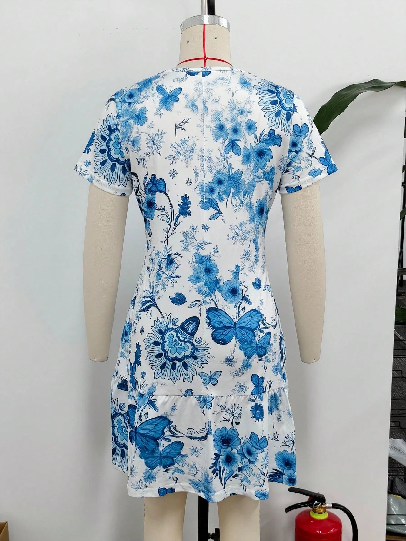 Spring/Summer Best-Seller Versatile New Arrival Fresh Butterfly & Floral Print Dress For Dating, Home, Vacation, Camping, Women's Dress Elegant Red