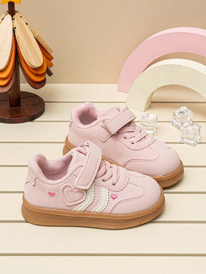 Sweet Heart Embroidery Girls' Low-Top Sneakers, Colorblock Soft Sole, Hook & Loop Closure, Casual Daily Commute Shoes For Toddlers