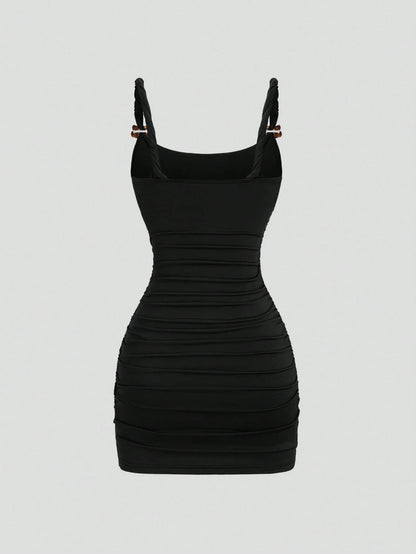 Sweetra European And American New Summer Outing Outfit Twisted Rope Fashion Metal Buckle Hot Girl Street Style Slimming Flattering Daily Commute Versatile Mini Dress