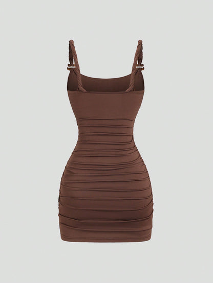Sweetra European And American New Summer Outing Outfit Twisted Rope Fashion Metal Buckle Hot Girl Street Style Slimming Flattering Daily Commute Versatile Mini Dress