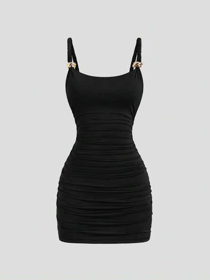 Sweetra European And American New Summer Outing Outfit Twisted Rope Fashion Metal Buckle Hot Girl Street Style Slimming Flattering Daily Commute Versatile Mini Dress