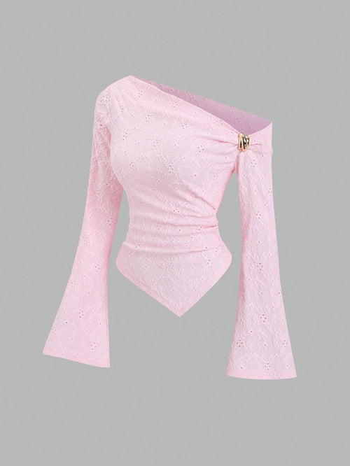 Sweetra Sexy Asymmetric Shoulder Textured Fabric Asymmetrical Hem Casual Top