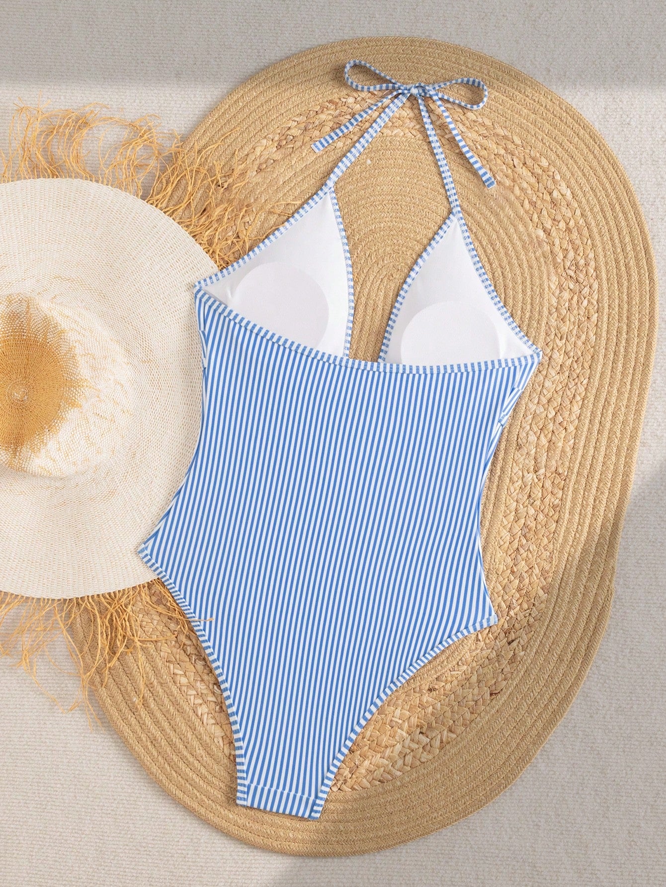 Swim Mod 2026 New Women's Summer Beach Vacation Blue & White Pattern Print Spaghetti Strap Hollow Back Sexy High Cut One-Piece Swimsuit
