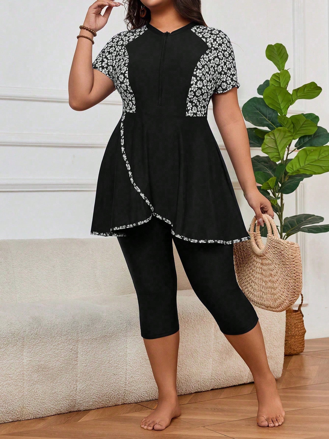 Swim Mulvari 2pcs/Set Plus Size Women Ditsy Floral Pattern Splice Zipper Ruffle Style Casual Resort Split Short Sleeve Swimwear For Summer Beach Vacation