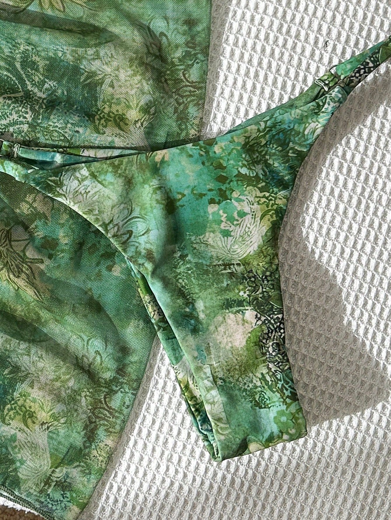 Swim Vcay Women's Multicolor Halter Graphic Tie Back Thong Bikini Set With Fabric Material