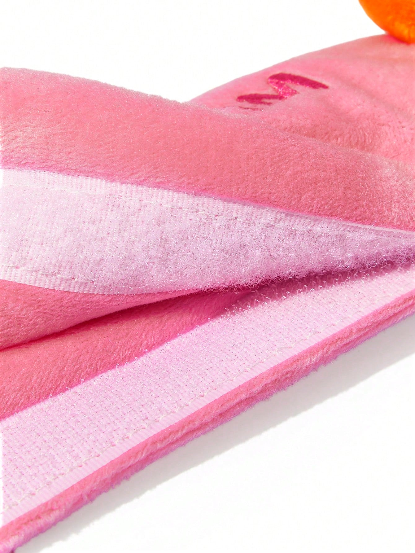 THE POWERPUFF GIRLS X 1Pc Seat Belt Shoulder Cover, Pink.
