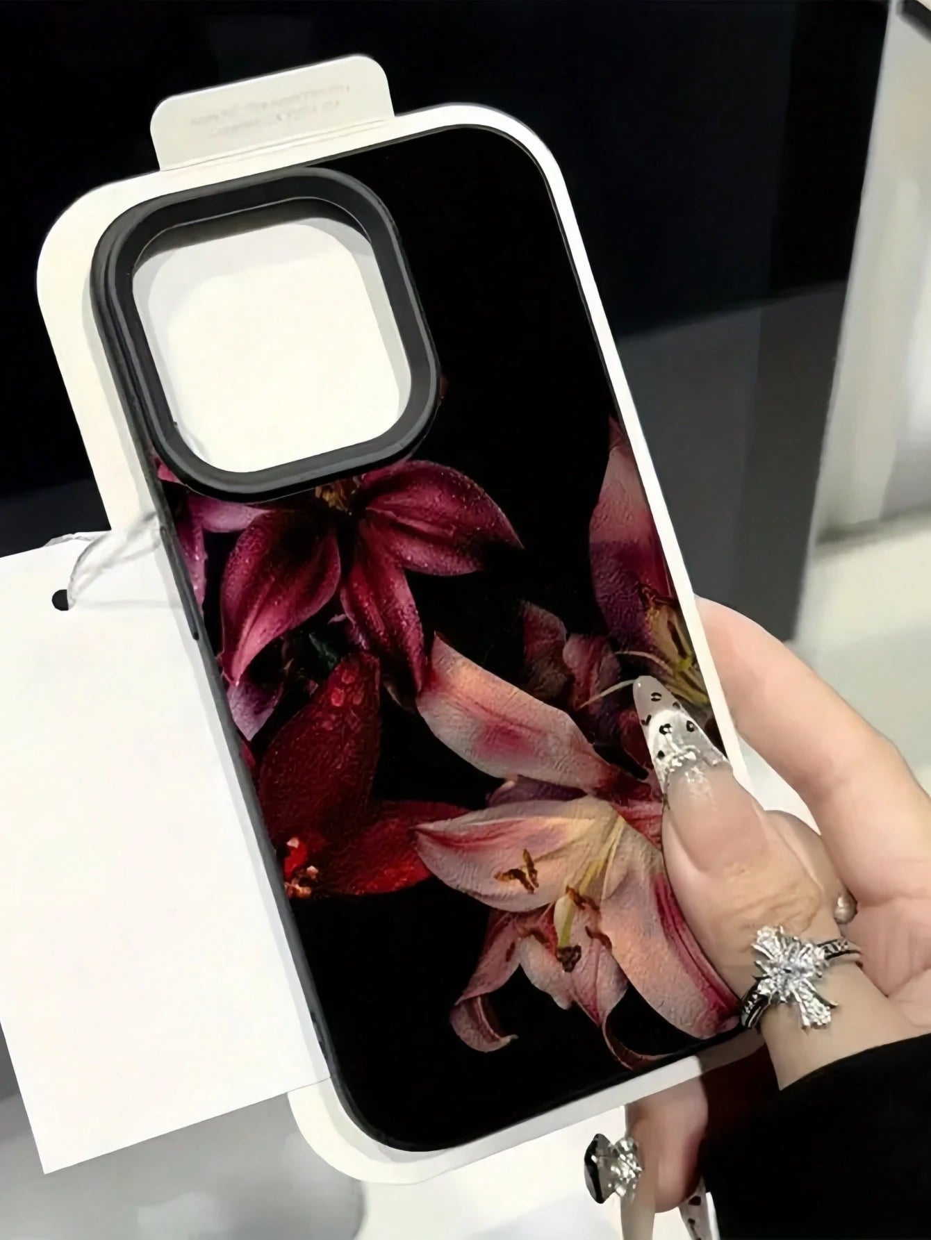 TPU Floral Elements Fashion 1pc Maroon Lily Flower Painted Matte Textured Full Coverage TPU Shockproof Stylish Phone Case Compatible With Apple 11 12 13 14 15 16 17 Pro Max Spring
