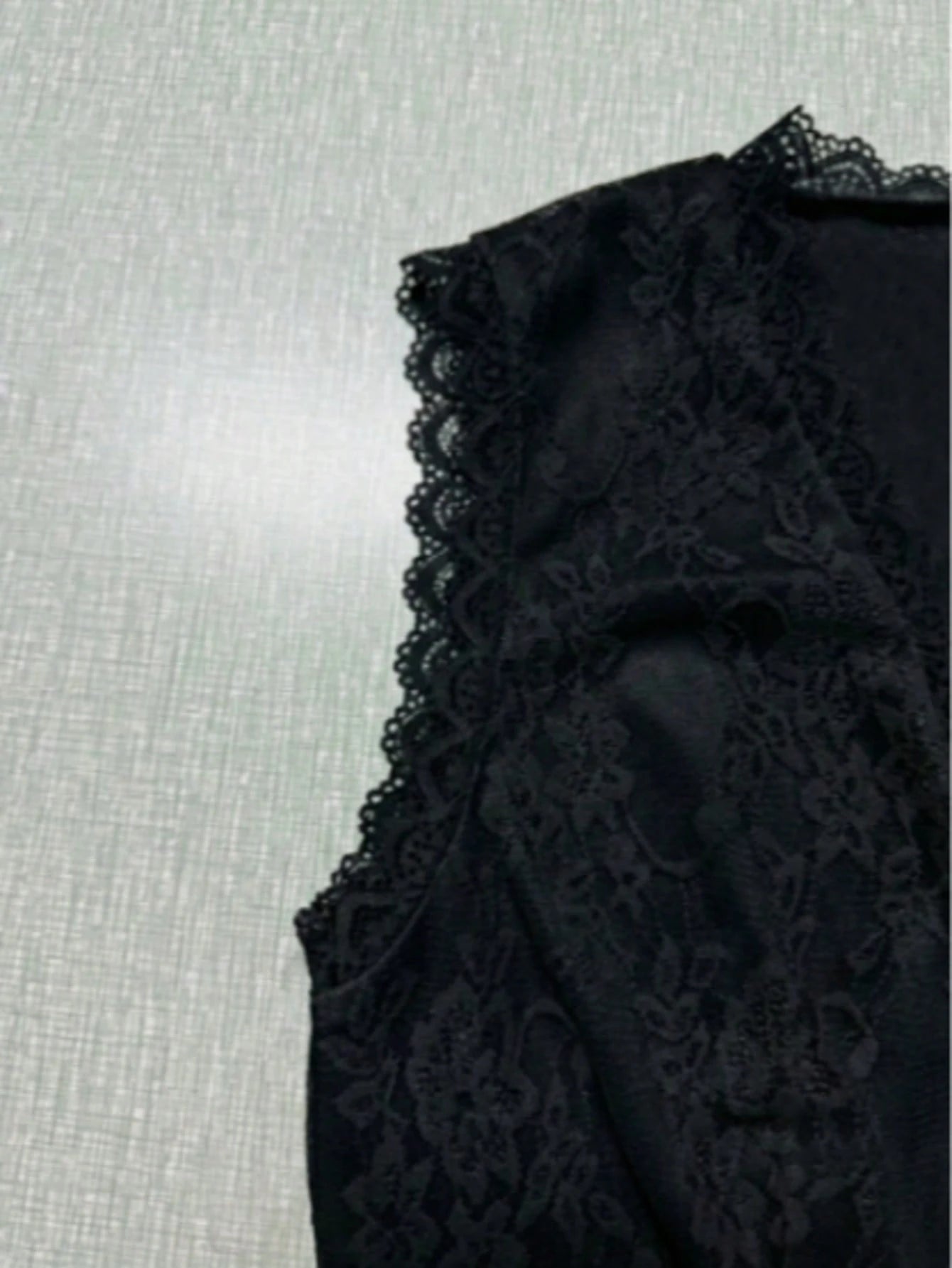 Vintage Western Style Black Lace V-Neck Top, Summer Front Button Sleeveless Top, Elegant Vacation/ Party Tank Top Casual, Aesthetic