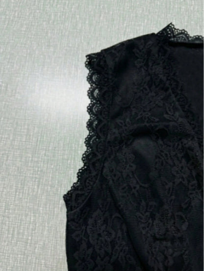 Vintage Western Style Black Lace V-Neck Top, Summer Front Button Sleeveless Top, Elegant Vacation/ Party Tank Top Casual, Aesthetic