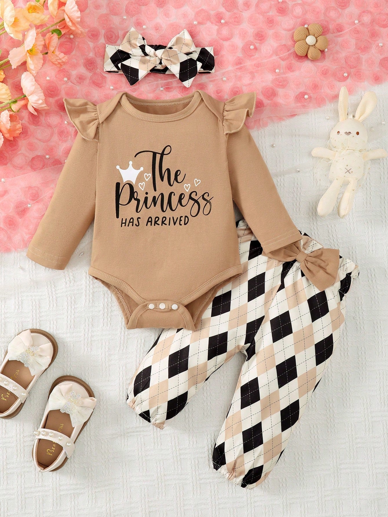 Vintaside Kids 3pcs Baby Girls' Cute Heart Leopard Print Long Sleeve Bodysuit, Ruffled Letter Tee And Pants Set, For Christmas Family Matching Brown Black Autumn