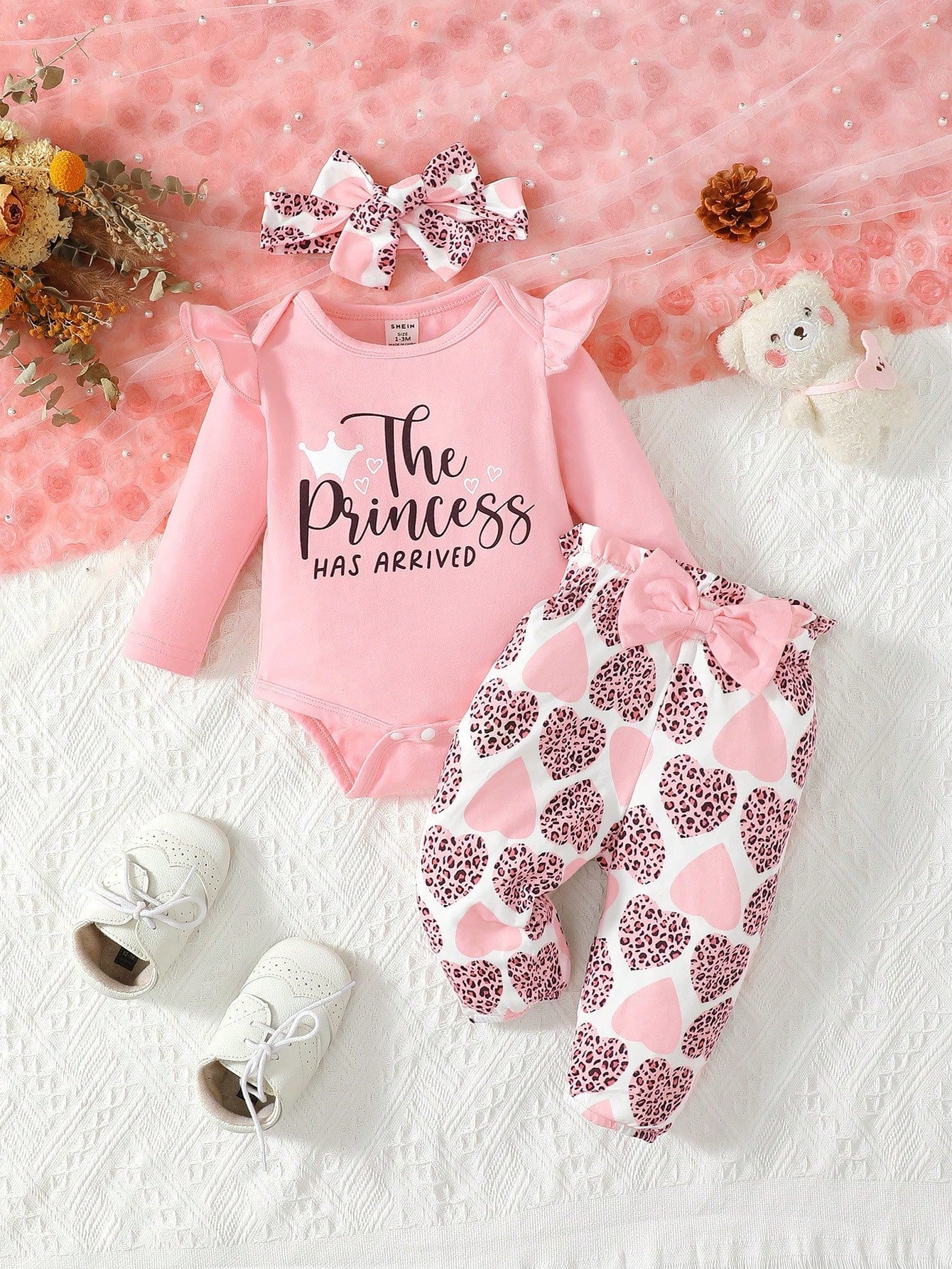 Vintaside Kids 3pcs Baby Girls' Cute Heart Leopard Print Long Sleeve Bodysuit, Ruffled Letter Tee And Pants Set, For Christmas Family Matching Brown Black Autumn