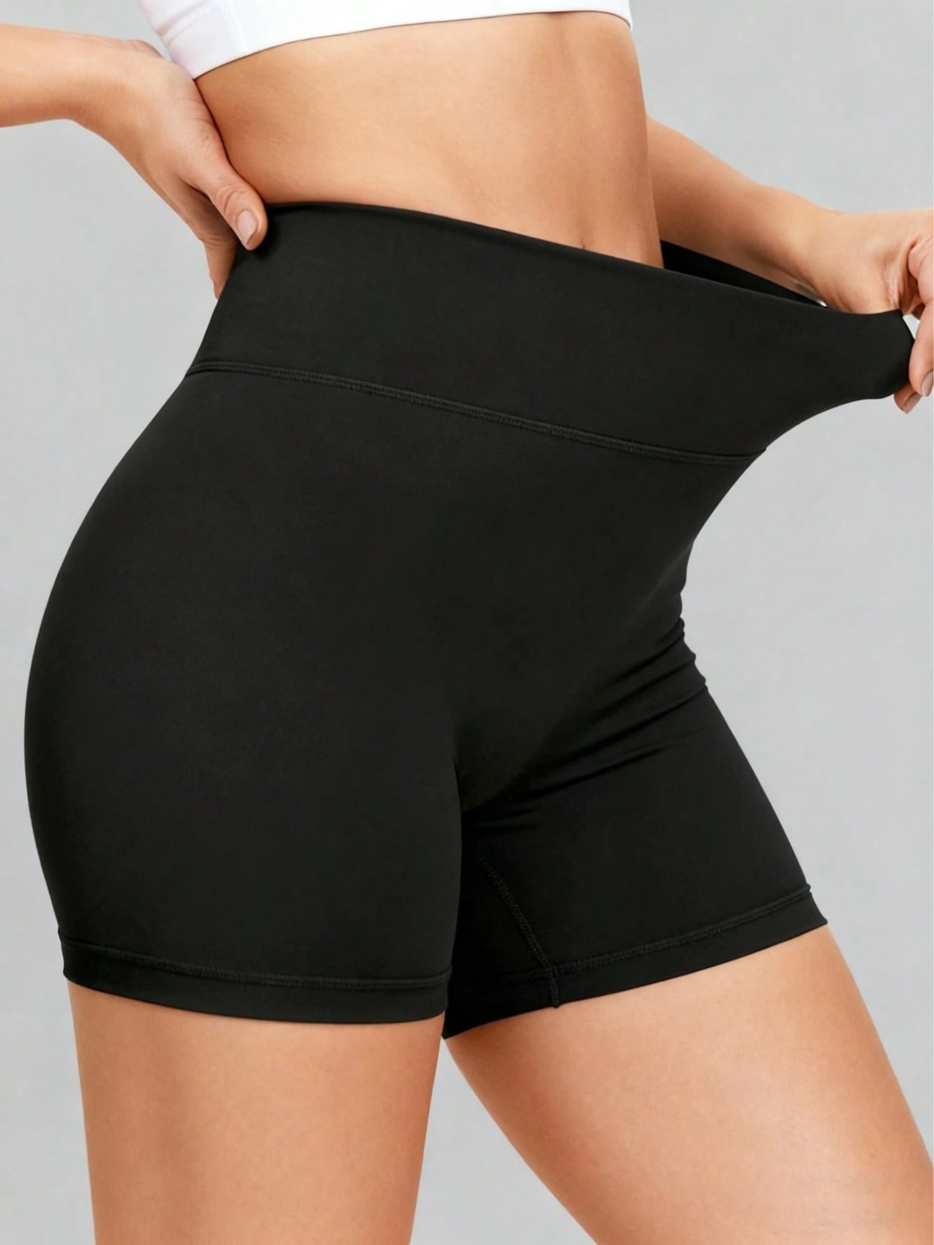 VOYJOY Women's Biker Shorts 4.5" Workout Gym Shorts Craze High Waist Tummy Control Hidden Scrunch Running Yoga Gym Shorts Black Shorts