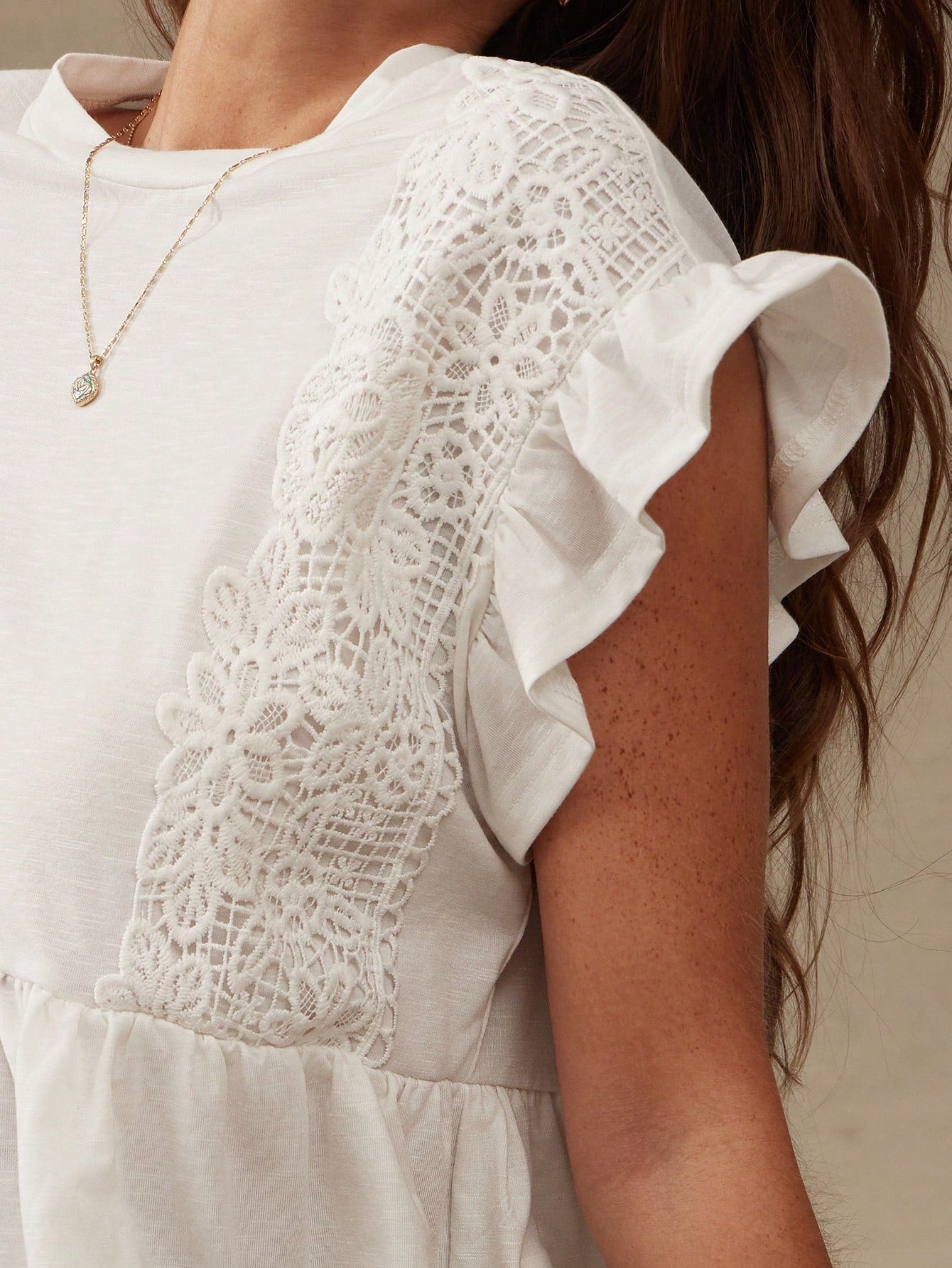 WESTFADE Lace Trim Tiered Ruffle Short Sleeve White Babydoll Top Summer, Casual, Beach, Vacation, Holiday, Country, Western, Female Country Look, Cowgirl