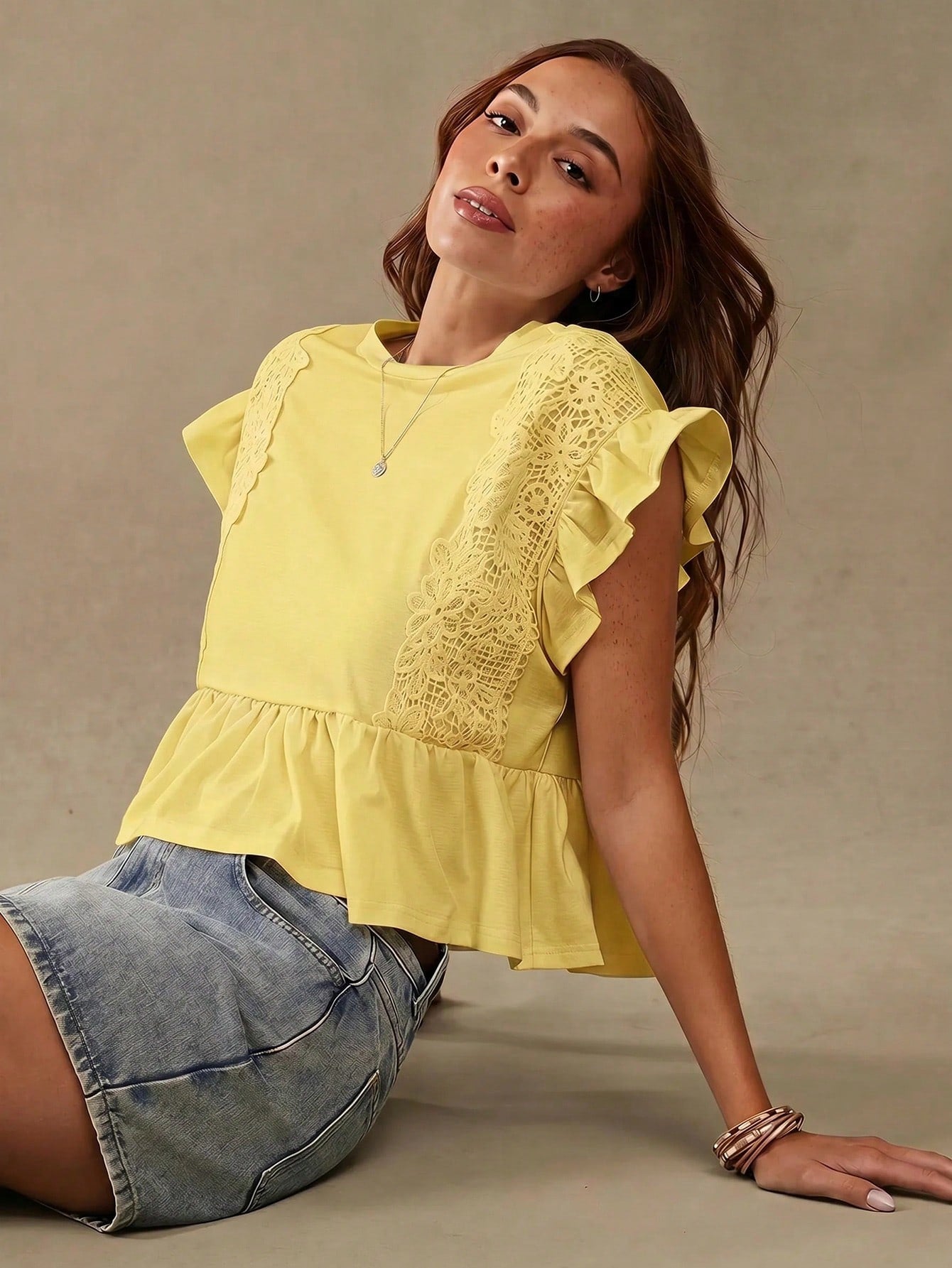 WESTFADE Lace Trim Tiered Ruffle Short Sleeve White Babydoll Top Summer, Casual, Beach, Vacation, Holiday, Country, Western, Female Country Look, Cowgirl