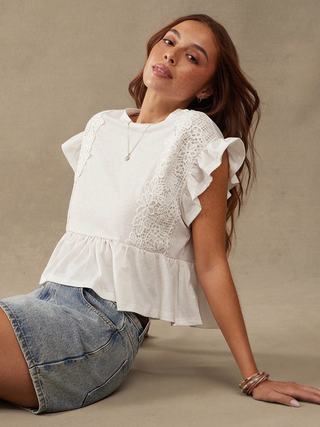 WESTFADE Lace Trim Tiered Ruffle Short Sleeve White Babydoll Top Summer, Casual, Beach, Vacation, Holiday, Country, Western, Female Country Look, Cowgirl