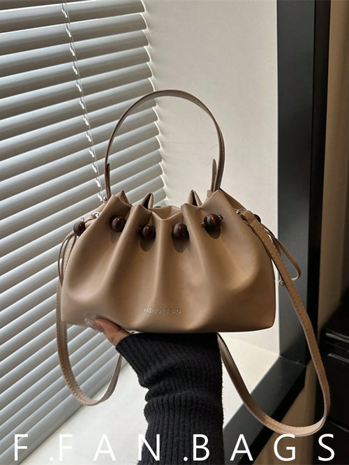 Women's Bucket Bag For Work Commute, Korean Style Fashion Shoulder Bag, 2026 Spring/Summer Niche Minimalist Premium Crossbody Bag