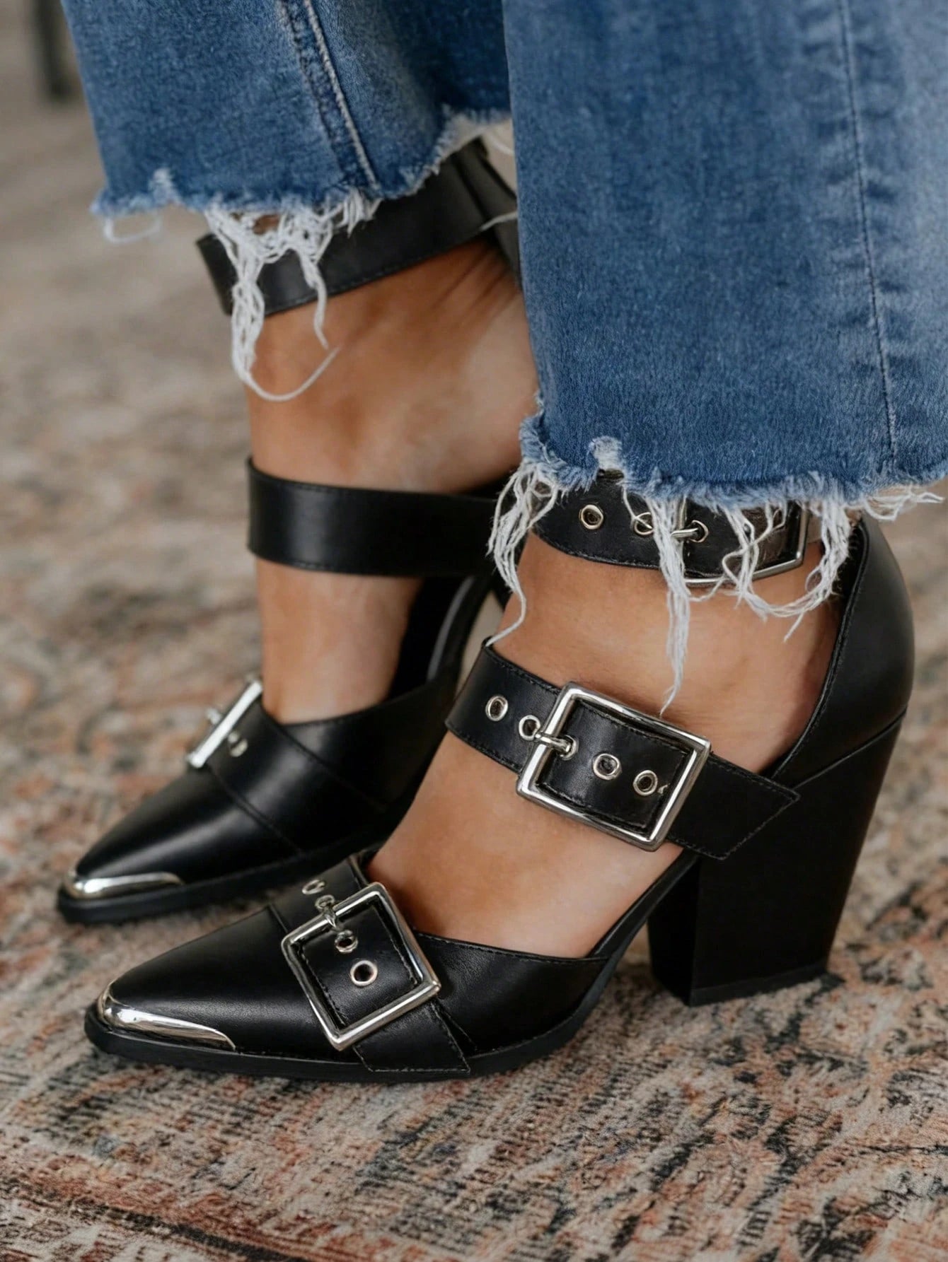 Women's Chunky Heel Sandals Boots Pointed Toe Strappy Roman Style Heels Comfort Zipper Heels For Outfits Summer Holiday Wedding Dress