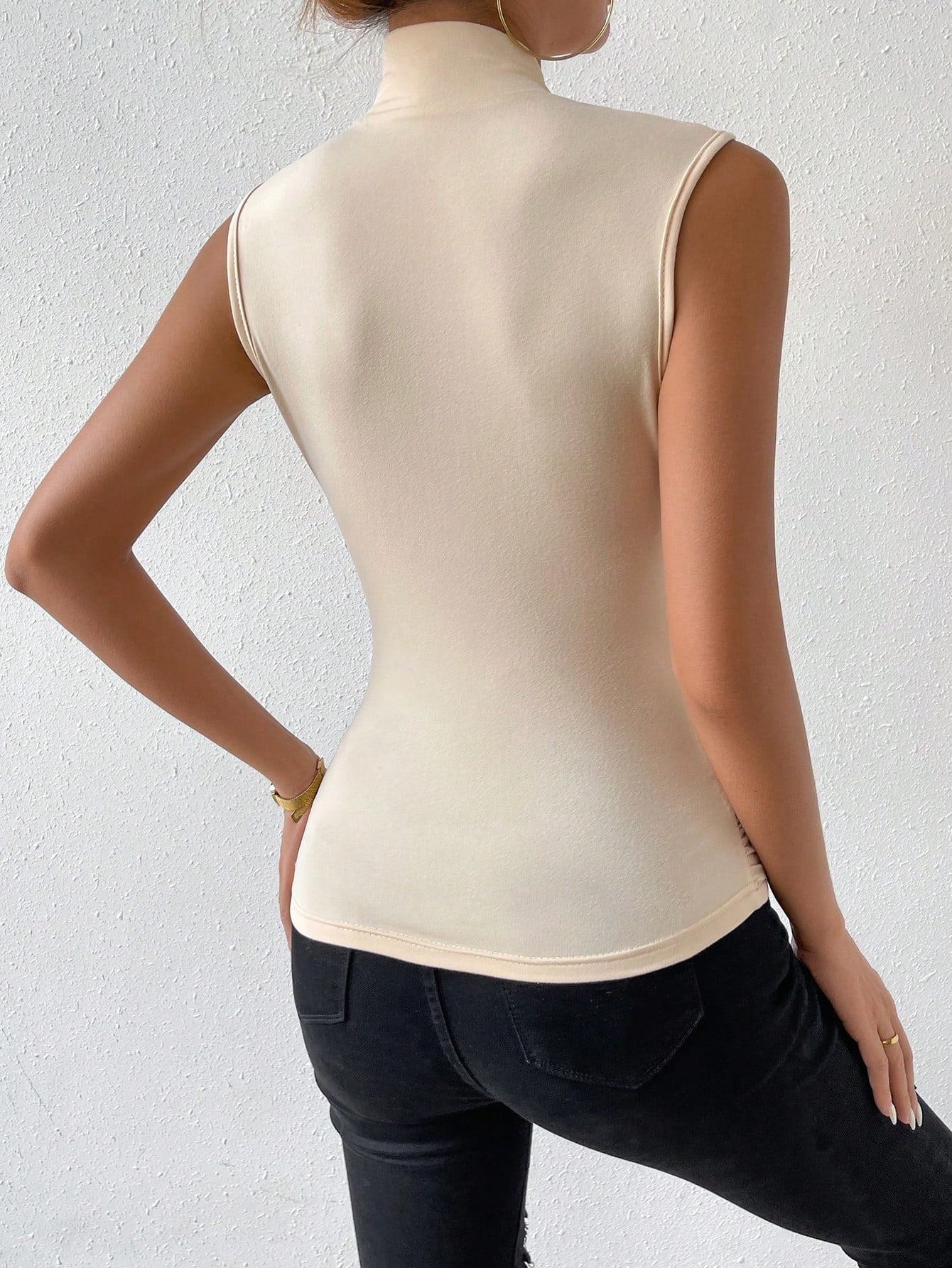 Women's Red Knitted Casual Tank Top With Stand Collar And Wrap Detail Sleeveless