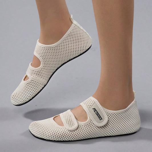 Women's Water Shoes, Diving Shoes, Quick-Dry Barefoot Water Socks, Yoga Shoes, Outdoor Sports Shoes, Mesh Lightweight Walking Shoes, Suitable For Canoeing, Rowing, Hiking, Surfing And Walking