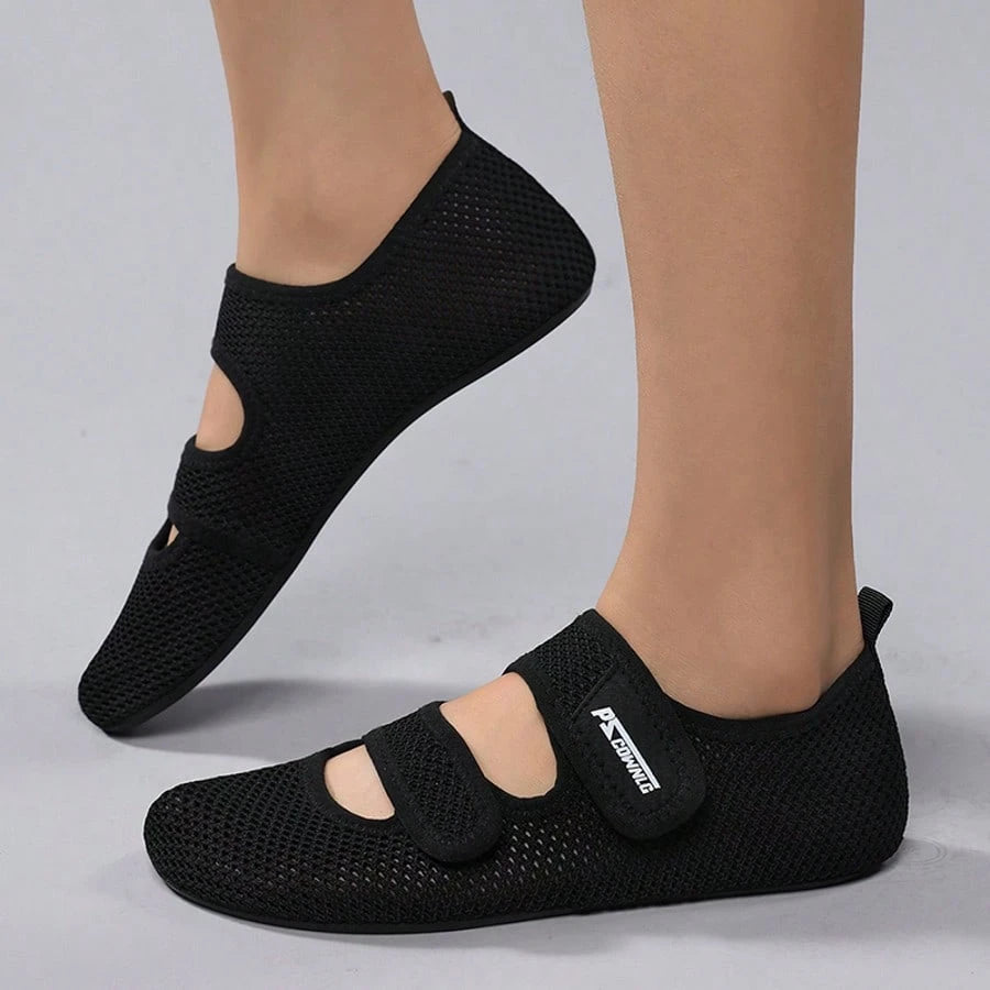 Women's Water Shoes, Diving Shoes, Quick-Dry Barefoot Water Socks, Yoga Shoes, Outdoor Sports Shoes, Mesh Lightweight Walking Shoes, Suitable For Canoeing, Rowing, Hiking, Surfing And Walking