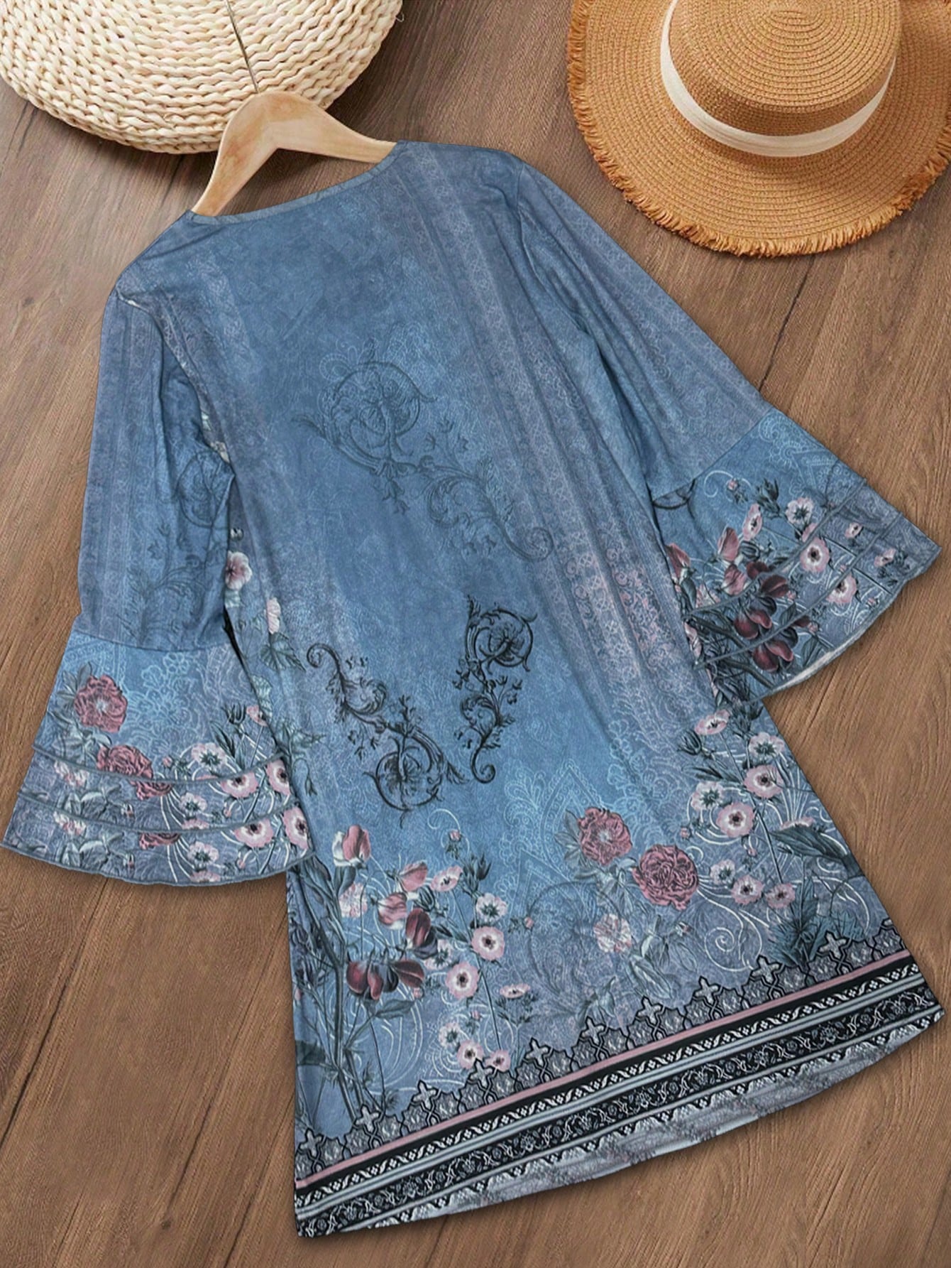 Women's Western Retro Printed V-Neck Long Sleeve Dress Casual Vacation Spring Elegant