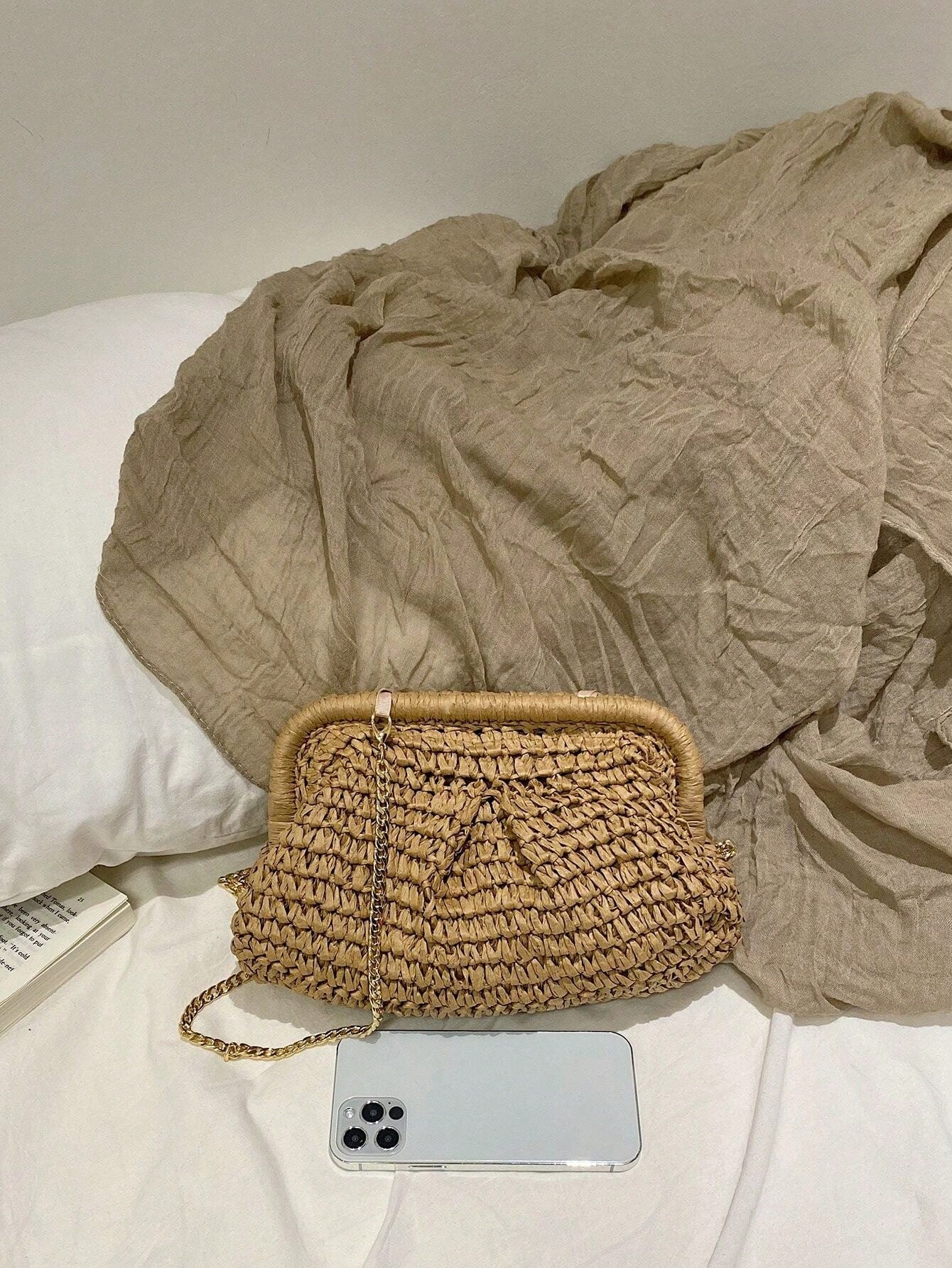 Woven Ruched Clutch Bag, Women Clip Closure Small Handbag For Daily Party Use