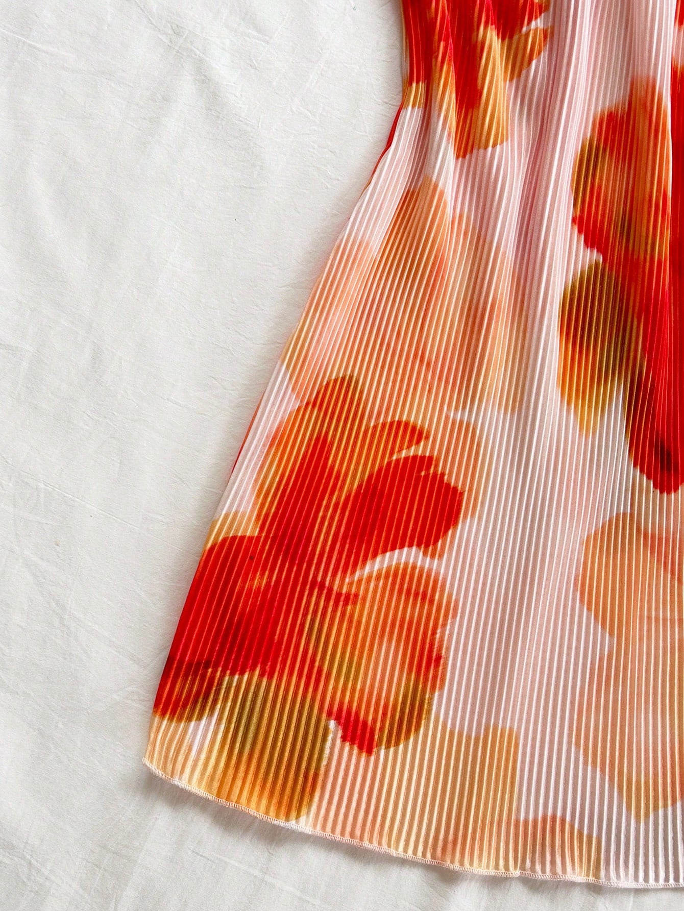WYWH Floral Ruched Halter Neck Mini Dress For Holiday, Date, Afternoon Tea, Vacation, Music Festival, Boho Style, Spring/Summer No Bra Pads