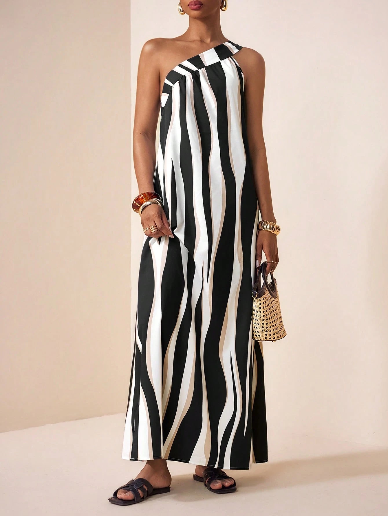 Zivah Women's Black And White Striped One-Shoulder Tie Strap Asymmetric Sleeveless Wavy Stripe Print Loose A-Line Maxi Dress,Summer Casual Beach Vacation